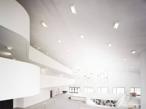 Photograph Thomas Schwoerer Aalto Opera House on One Eyeland
